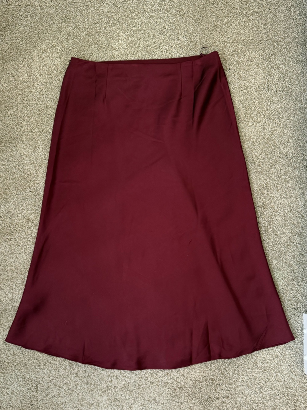 NWT ASTR The Label Windey Satin Burgundy Skirt Size L - Picture 4 of 4